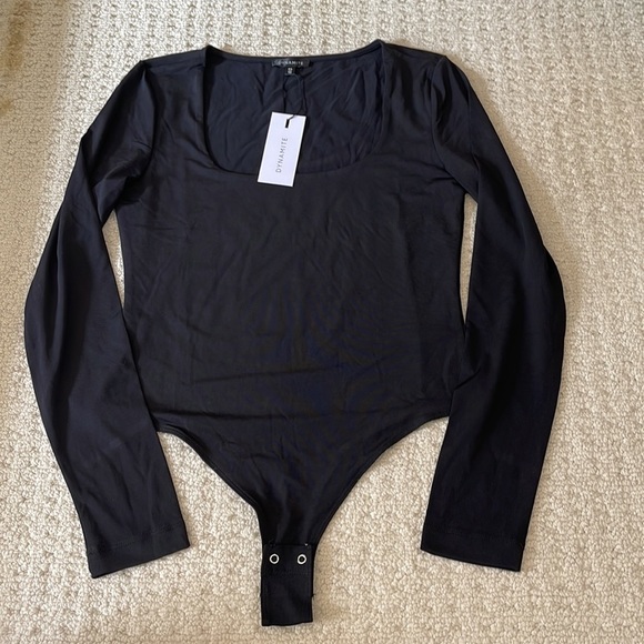 DYNAMITE NWT Maren Sculpt Long Sleeve Square Neck Bodysuit Size SMALL NEW - Picture 4 of 15